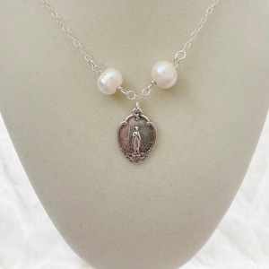 Virgin Mary Medal on Freshwater Pearl Chain (Sterling Silver), Catholic jewelry, Catholic gift for her, unique Catholic necklace
