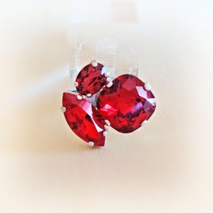 Anello multipietra in cristallo austriaco rosso rubino, scarlatto, placcato argento