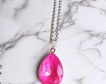 Swarovski crystal  18X13mm  pear  pendant necklace,electric pink ignite