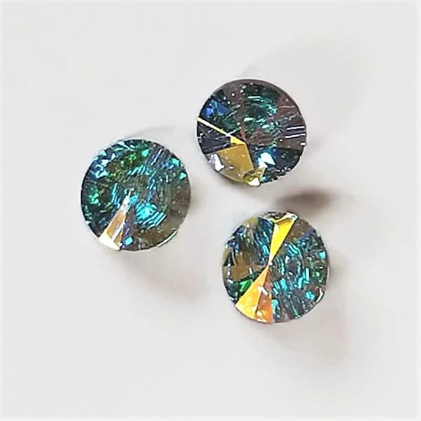 Swarovski crystal  3015 style 10mm round sew-on buttons colour clear crystalAB (bluish effect) 6 picks