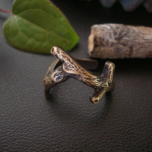 Jewelry, Ring, Solid Brass, Strong Woodland Oak Branch, Vintage Brass Ox, Adjustable, Great Ring to Share With Bridesmaids, Friends, Family image 4