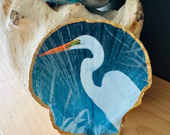White Bird - Unique Oyster Shell Trinket/Jewelry/Ring Dish