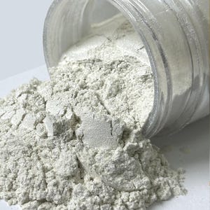 White (Thin) Pearl Mica Powder (40g): Epoxy Resin, Soap, Candle & Cosmetic Grade