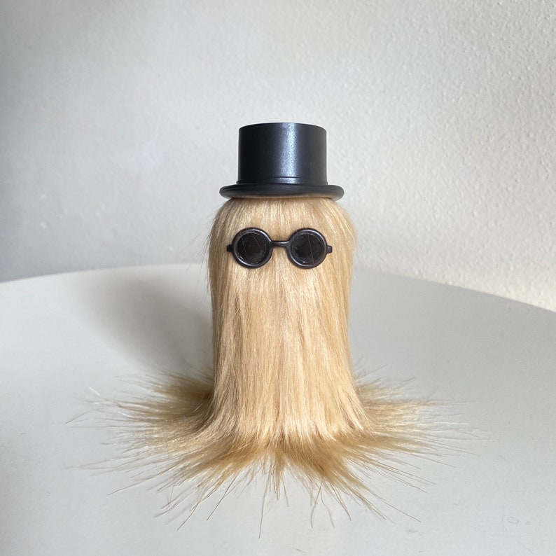 Cousin Itt Addams Family Inspired Doll Gothic Miniature MADE TO ORDER immagine 1