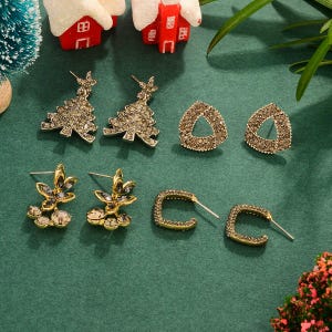 Christmas Zircon Tree Earrings/Swarovski Tree Earring/Festive Holiday Jewelry for Women/Sparkling Zircon Jewelry/Christmas Gift/Gift For Her