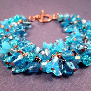 SALE Flower Charm Bracelet, Aqua Blue Bouquet, Rose Gold Tone, Copper Beaded Bracelet, FREE Shipping image 3
