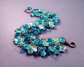 Star Cha Cha Bracelet, Aquamarine and Capri Blue Glass Beaded, Copper Charm Bracelet, FREE Shipping