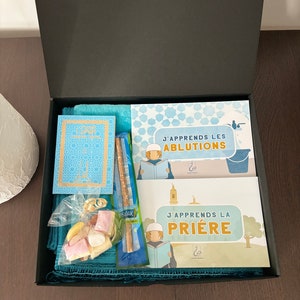 Prayer mat gifts Eid box Islam religious learning ablutions