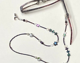 Iridescence Highlights Twinkling Stars On Glasses Chain w/Clips