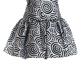 Rue Monochromatic Print Alice Black White Taffeta Cocktail  Mini Skirt- Sample Sale- Size 4