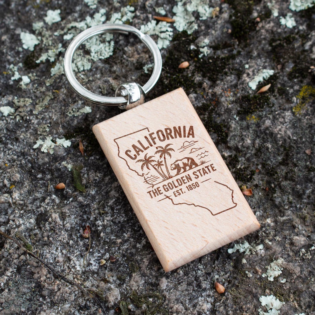Custom U.S. State Keychain – Cityscape Engraved Wooden Keychain – State ...