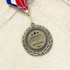 Custom Employee of the Month Medal – Personalized Bronze Award – Staff Appreciation Gift – Company Recognition Trophy, Custom Engraved Award