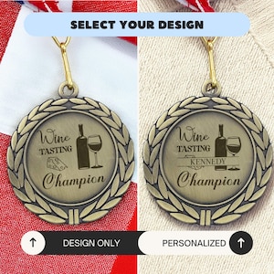 Peut inclure: Médaille de champion de dégustation de vin de couleur bronze avec un motif de couronne de laurier. La médaille présente une illustration de bouteille de vin, de verre et de fromage, avec les mots "Wine Tasting Champion". Le texte "Select Your Design" est en haut.