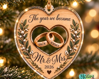 Personalized Wedding Ornament 2026, Custom Mr & Mrs Heart Ring Acrylic Ornament, Newlywed Christmas Gift, Couple Keepsake