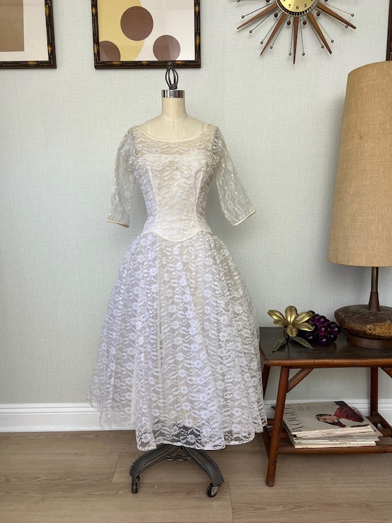 deb lace dress EUC Vintage 1950s 1960s Floral Lace Lorrie Deb Wedding Tea Dress XS