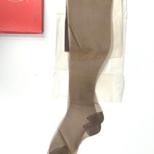 Bas de nylon vintage des années 50 - France