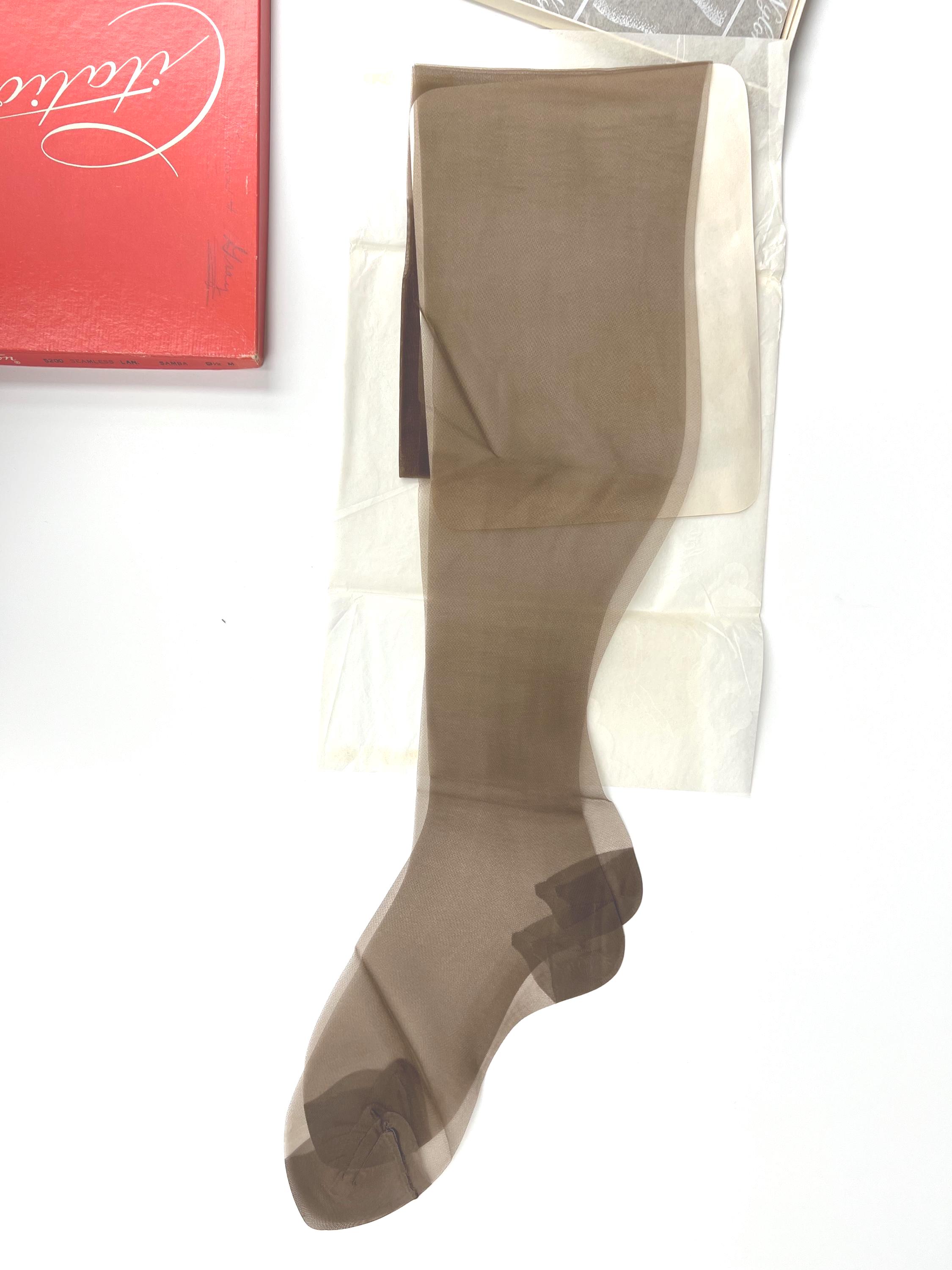 Bas Nylon Seamless Coloris Melon Taille 2 - 9 Extra Long, Vintage UK, Neuf Avec étiquettes