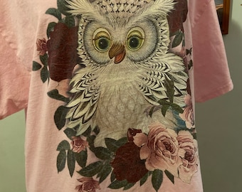 vintage pink cotton owl T-shirt • size large