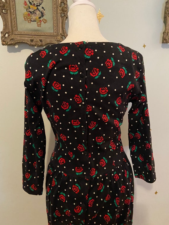 Vintage black cotton dress with red rose and polk… - image 6