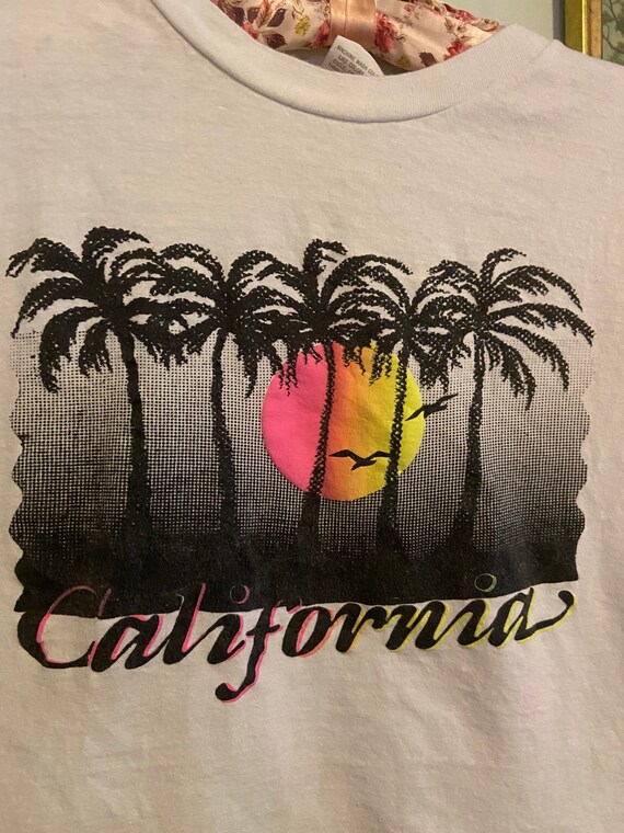 Vintage cotton California sunset T-shirt • size M… - image 4