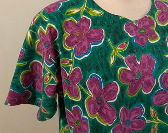 Vintage green blouse with purple flower pattern and button neck • by Cristin Stevens • size medium