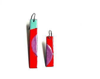 Boucles d'oreilles pendantes rectangulaires en émail