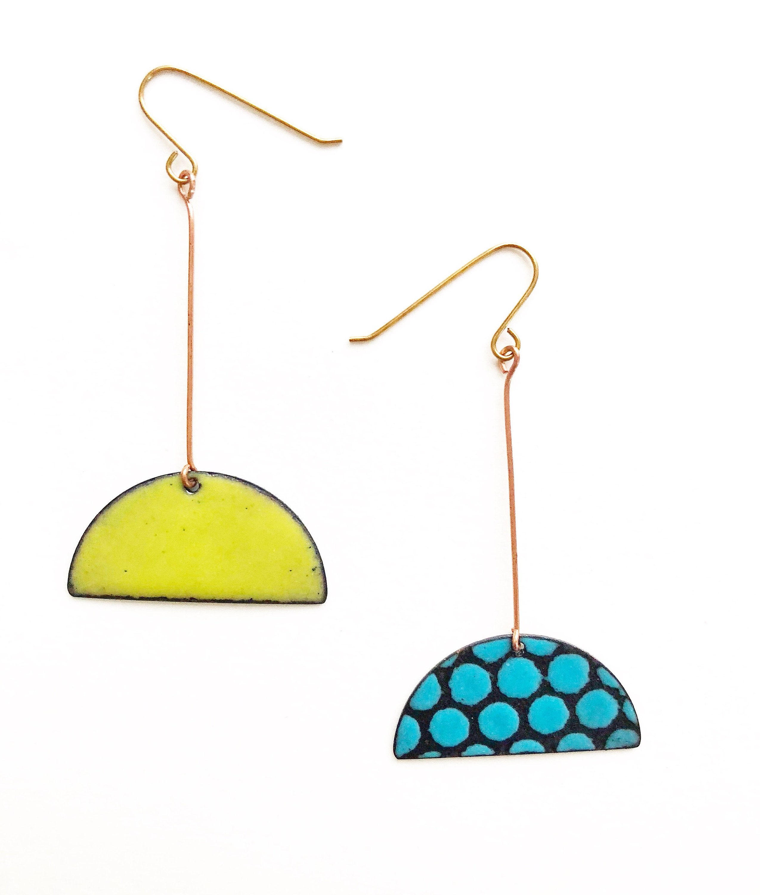 Memories Dangle Earrings main image 0
