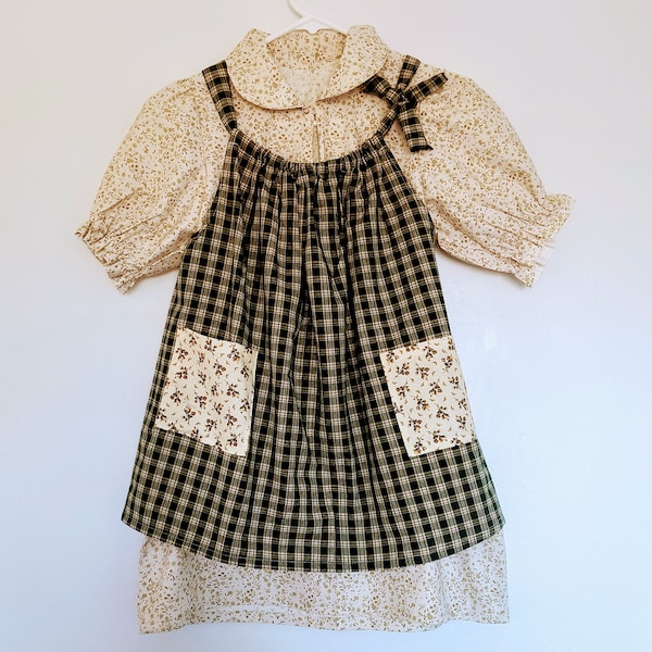 Disfraz de Annie la huérfana musical, talla libre, jersey con bolsillos de parche.