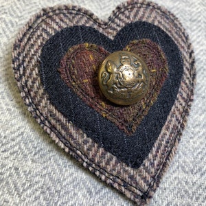 Upcycled Heart Brooch with vintage button Price is for ONE, Handmade Fabric Pin, Upcycled Brooch, Fiber Art Pin, Recycled Wool Pin, OOAK image 3