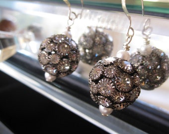 1920s-style Crystal Rhinestone Earrings