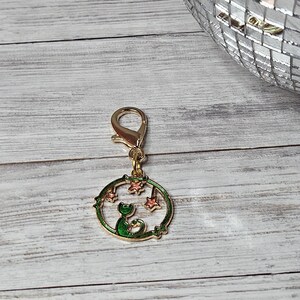 Cat Badge Reel Charm, Cute Cat Floral Zipper Charm Accessory