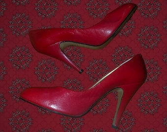 Red Leather High Heels, Frederick's of Hollywood, Ladies Shoes, Fetish Pinup 70's Vintage