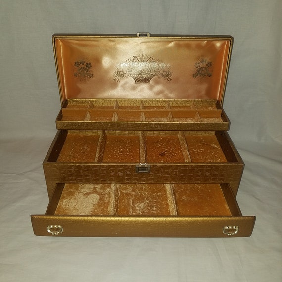 Vintage Lady Buxton Jewelry Box, Gold Leather, 16… - image 1
