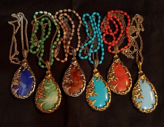 Love Witch Necklace, 1960's Fashion, Large Gold Teardrop