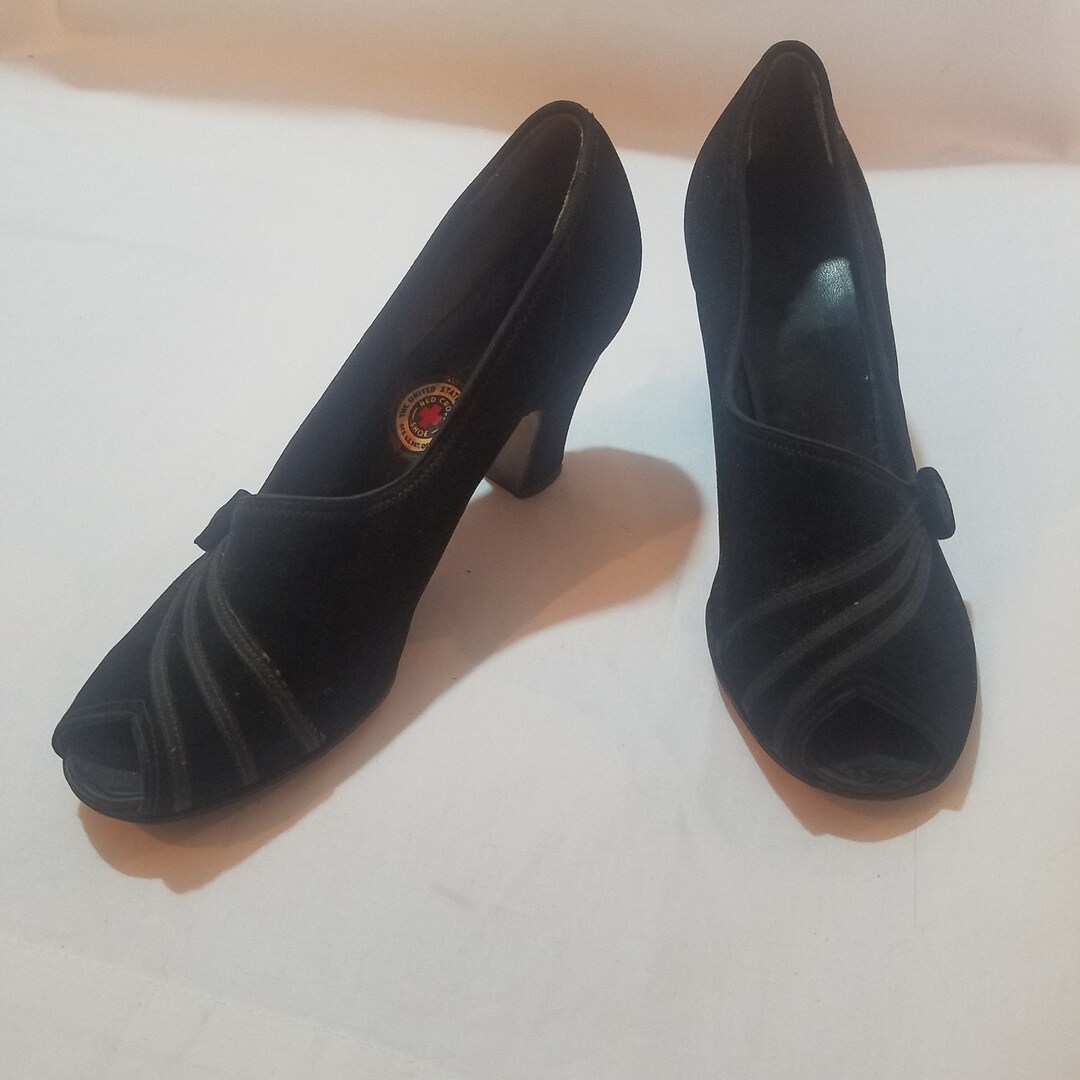 Escarpins Red Cross Shoes - Noir - Taille 8.5 M - Talon 3.5 Cm - Occasion