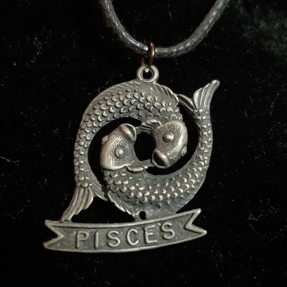 1970's Pisces Necklace, Zodiac Pendant, Vintage As