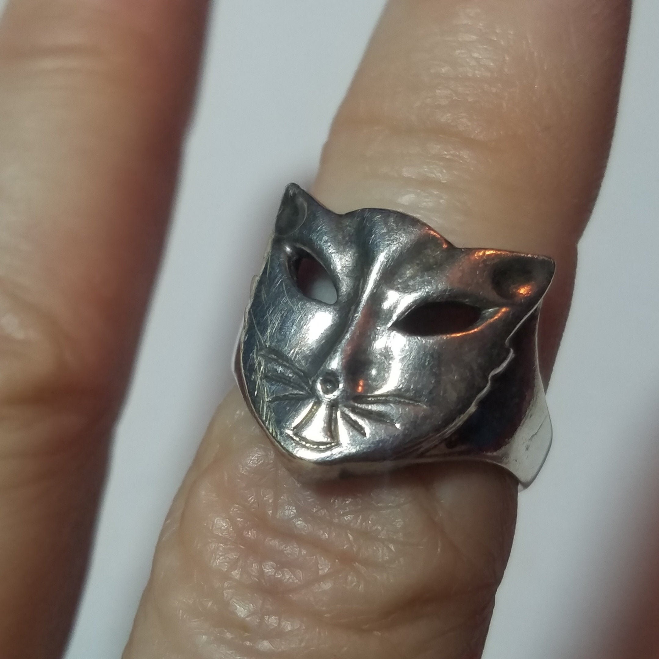 cat face ring