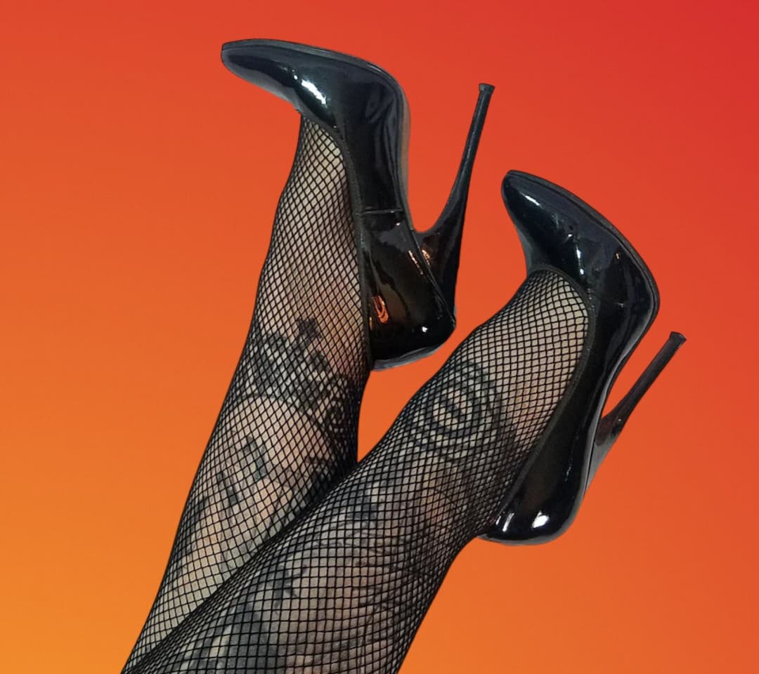1950 s Fetish Heels Vintage Black Patent Leather 6 Inch Heel Bettie 1950-s-fetish-heels-vintage-black-patent-leather-6-inch-heel-bettie