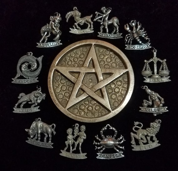1970's Virgo Necklace, Zodiac Pendant, Vintage As… - image 4