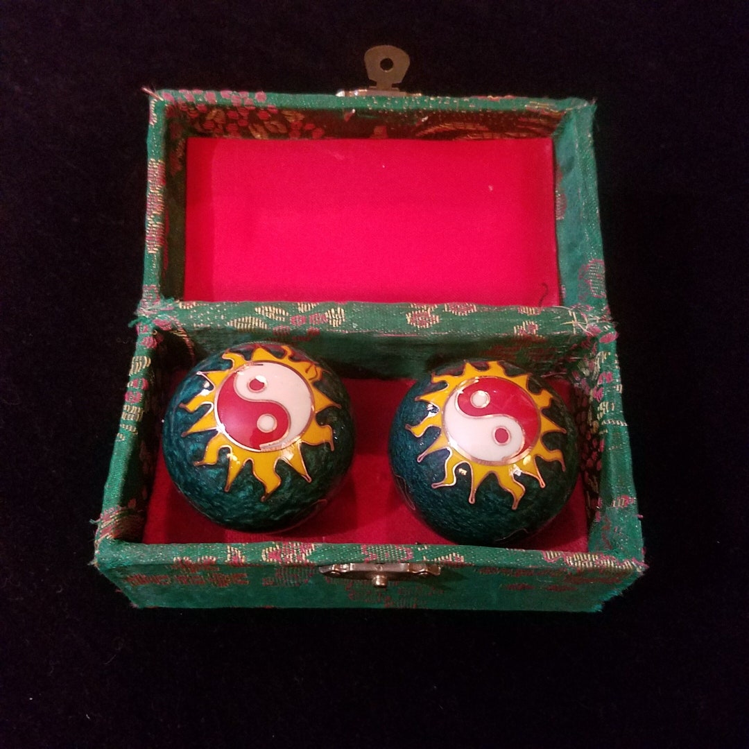 Vintage Chinese Asian Baoding Balls, Chime Meditation Stress Relief