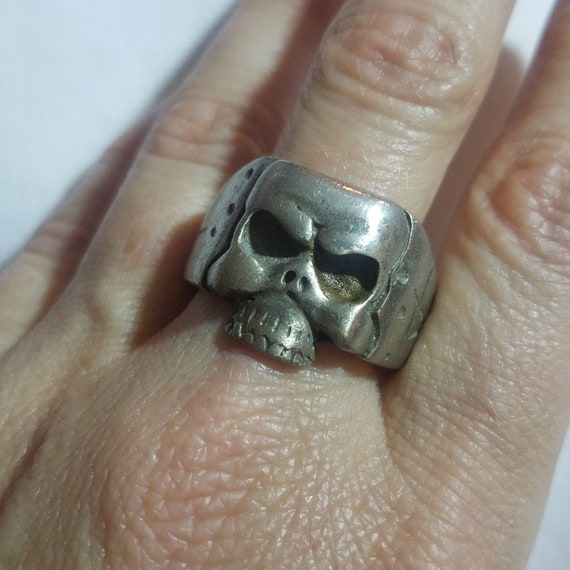 Skull Ring, Size 11, Biker Jewelry, Goth Guy, Pun… - image 9