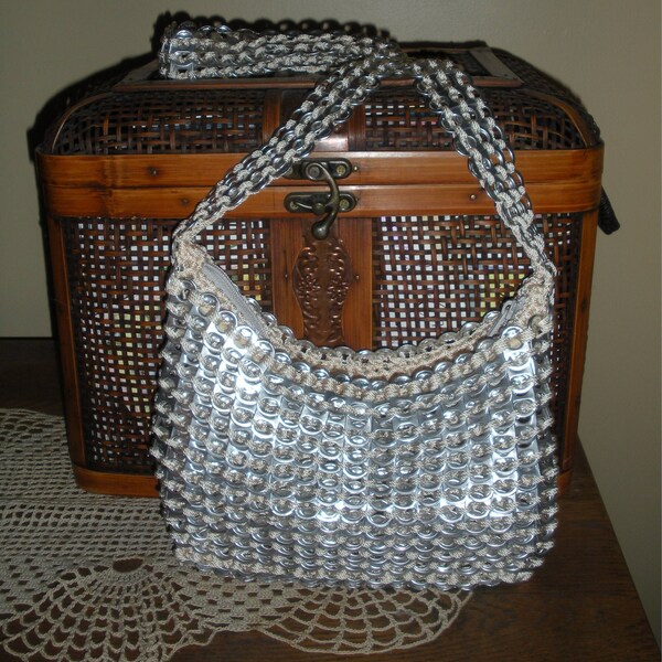 Pop Tab Purse Crocheted in Cream