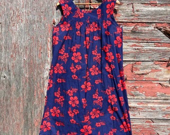 Vintage 1960s Ui-Maika 100% All Cotton Red & Navy HIBISCUS Hawaii Sheath MuuMuu Dress Sz. Small 60's Travel Tourist Summer Floral Twiggy S