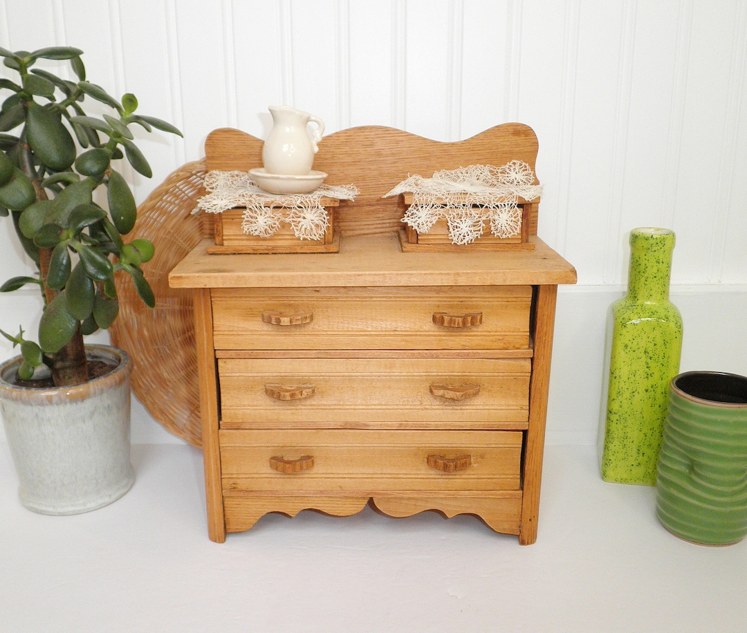 Antique Large Wooden Victorian Eastlake Doll Dresser Salesman's Sample