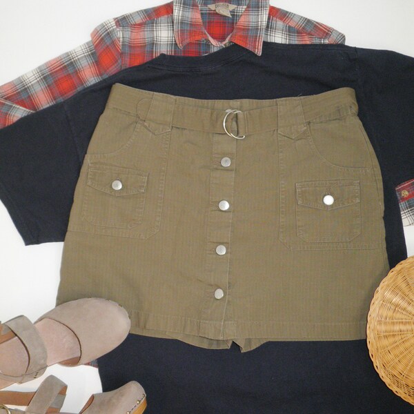 Utility Button Skort | Gingham Fishies