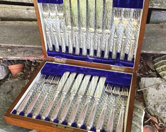 Antique Victorian Ornate Silver Plate Dessert Set for 12 in Velvet Lined Mahogany Box Walker & Hall Sheffield 1880-1900 Fish Service