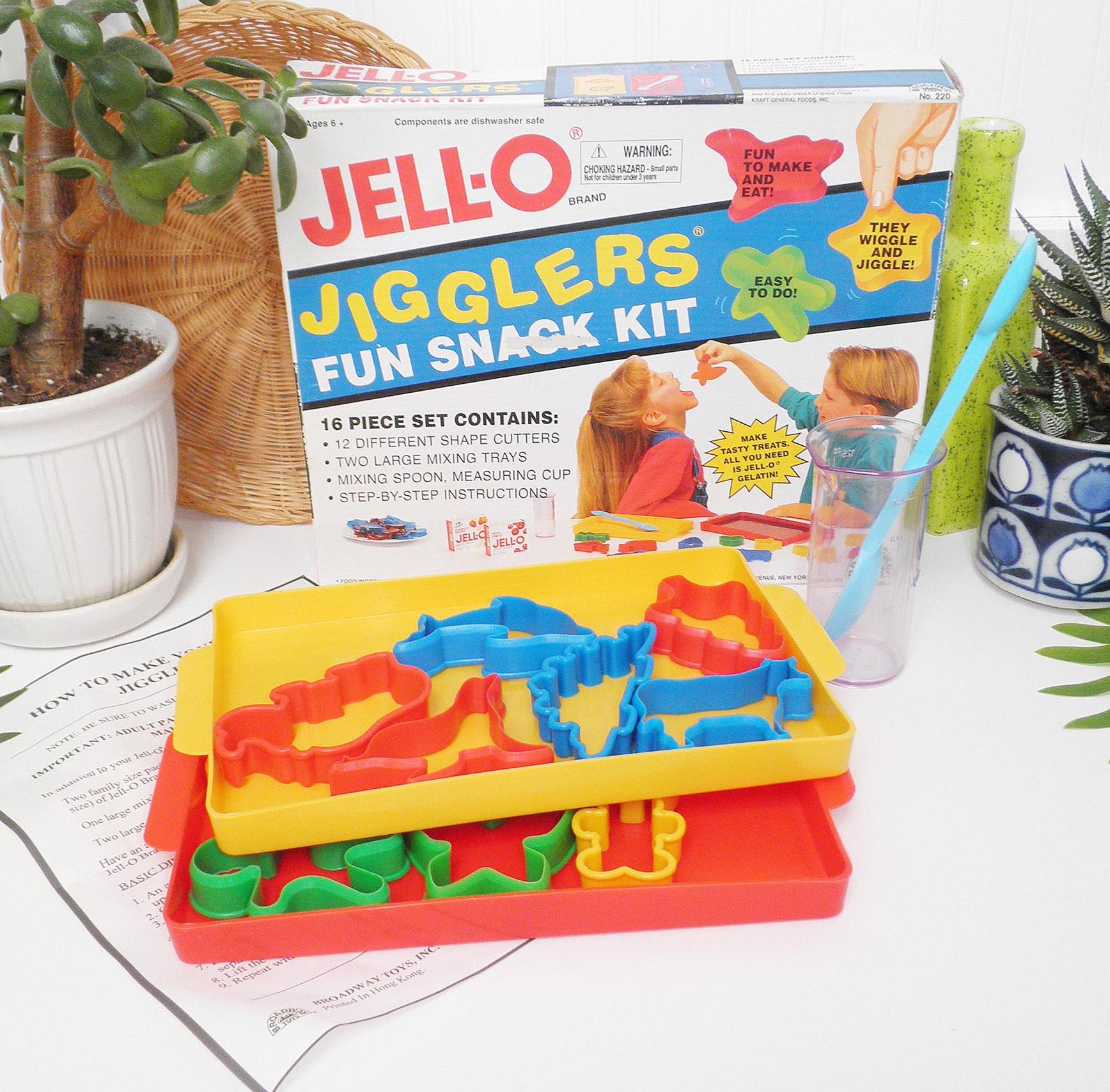 Vintage 1991 Jell-o Jigglers Fun Snack Kit 19 Piece Set 1990s