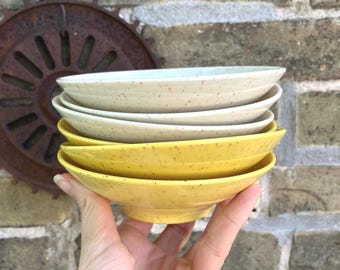 Vintage MCM Holiday by Kenro Confetti Speckled Ceramic Bowls Egg Yolk Yellow & Cream Set of 6 Farmhouse Midcentury Modern Cottage Kitchen