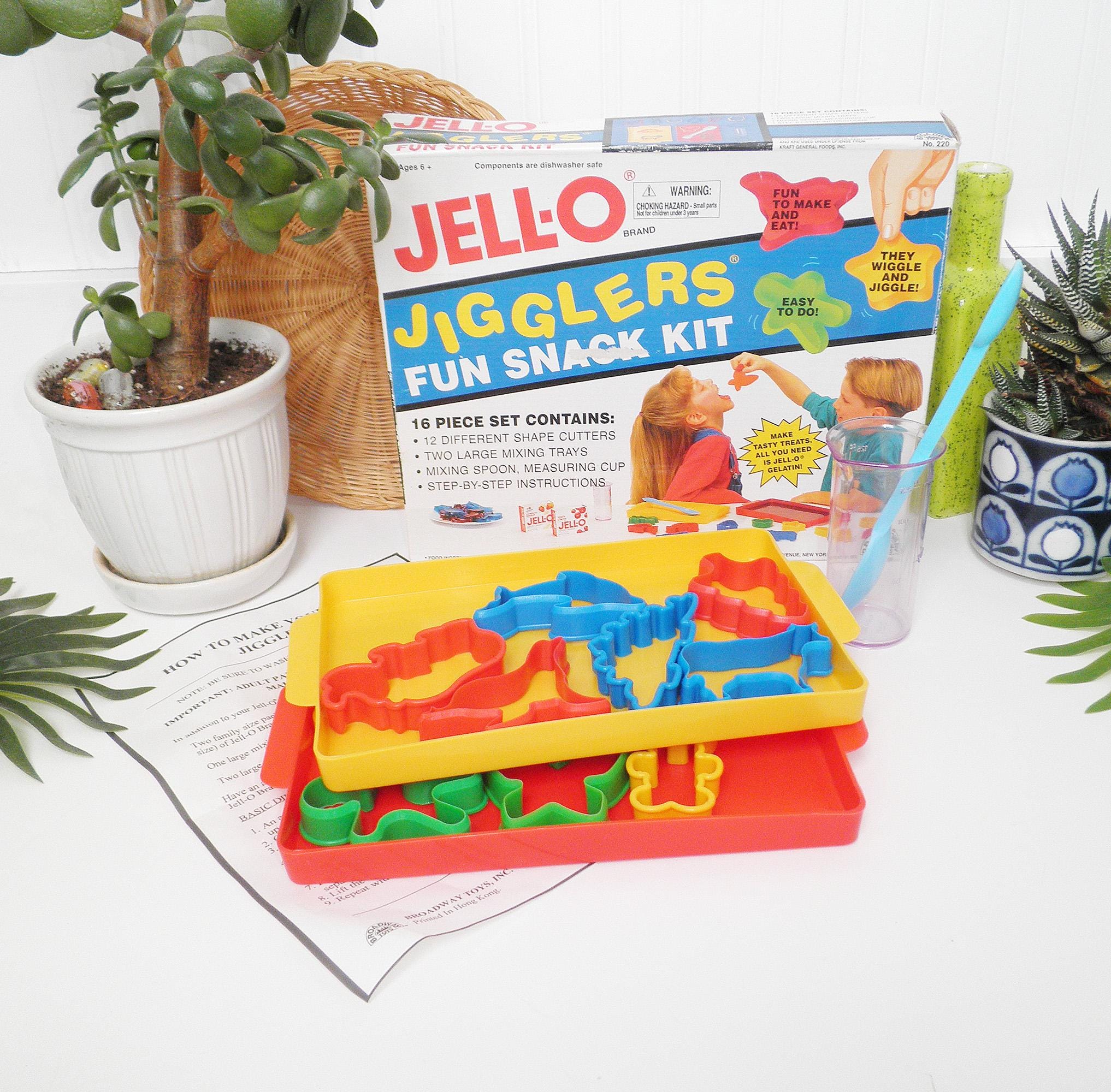 Vintage 1991 Jell-o Jigglers Fun Snack Kit 19 Piece Set 1990s