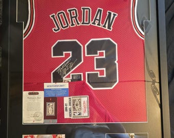 Michael Jordan Chicago Bulls #23 Framed NBA Finals 1996'-1997' M&N Hardwood Classics Red Home Jersey hologram authentication